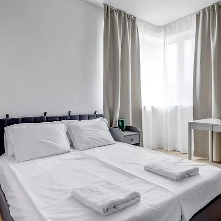 Modern 1bdmapartment Near Shopping Mall & Metro Apartament *