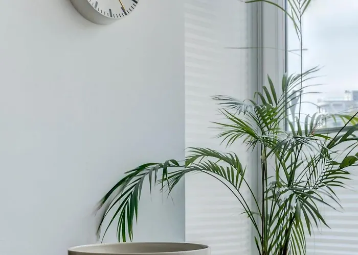 Lejlighed Modern 1bdmapartment Near Shopping Mall & Metro