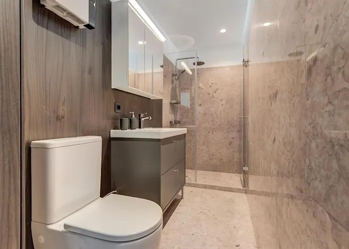 Modern 1bdmapartment Near Shopping Mall & Metro Lejlighed Sofia